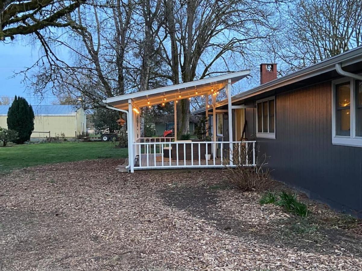 Villa Modern Boho Retreat Corvallis Esterno foto