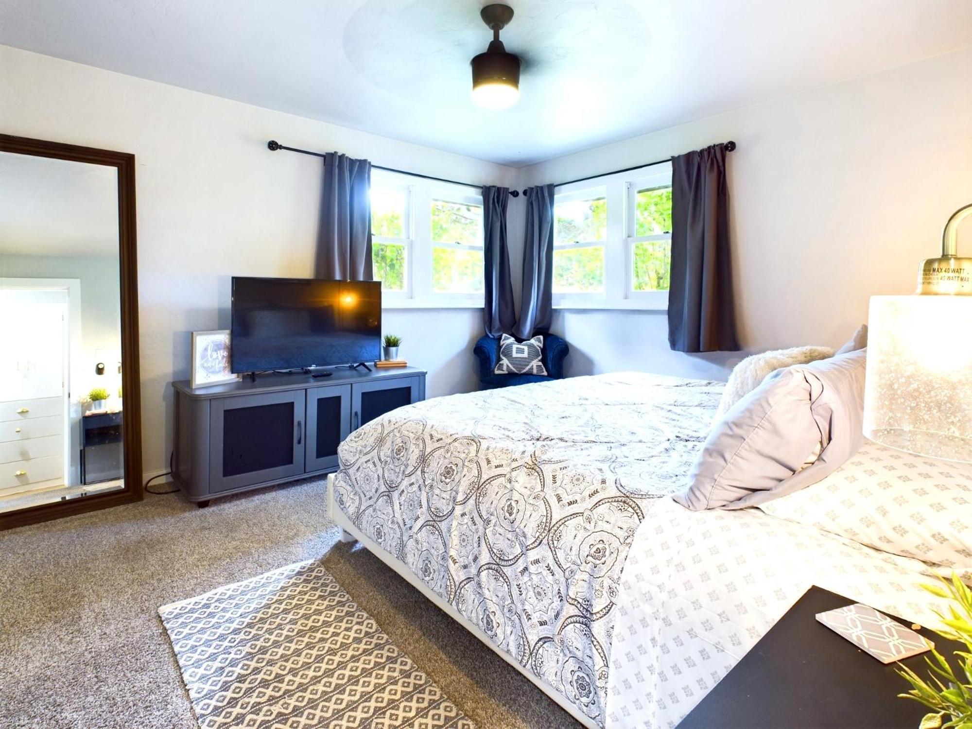 Villa Modern Boho Retreat Corvallis Esterno foto